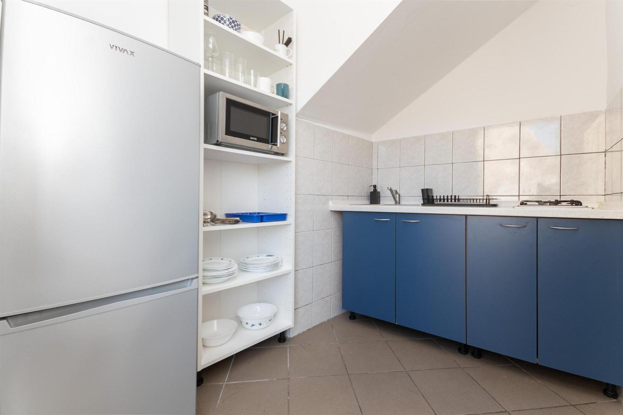 Apartments Ivan - With Parking 오미스 외부 사진